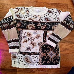 Vintage crocheted sweater. Size M.